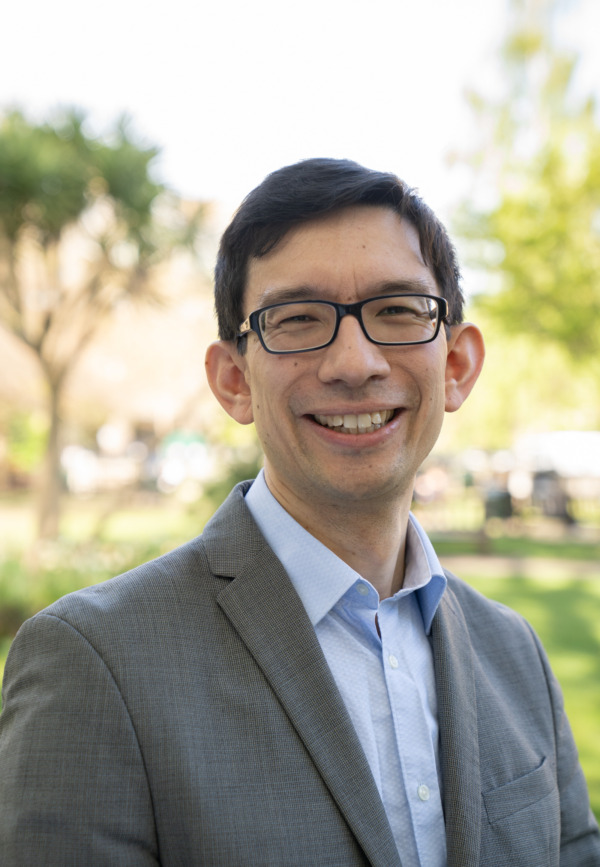 Dr Justin Garner