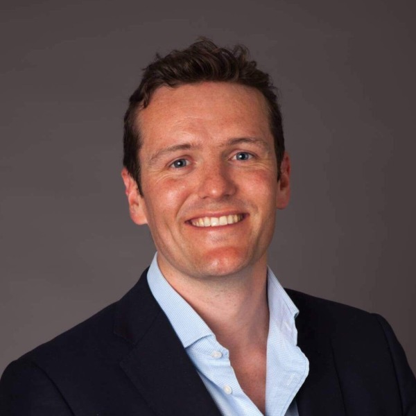 Andrew-R-Davies-Consultant general and oesophago-gastric surgeon