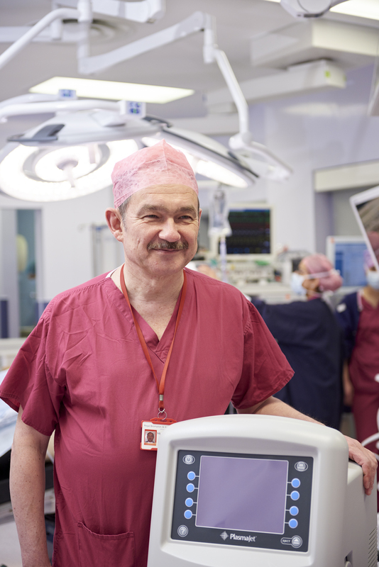 Professor Vladimir Anikin in theatre with Plasmajet machine